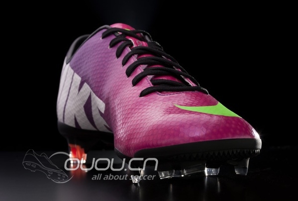 2013年新品期刊(一月刊)