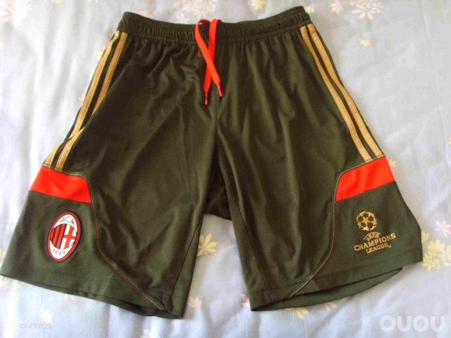 米兰11-12赛季欧冠训练套装