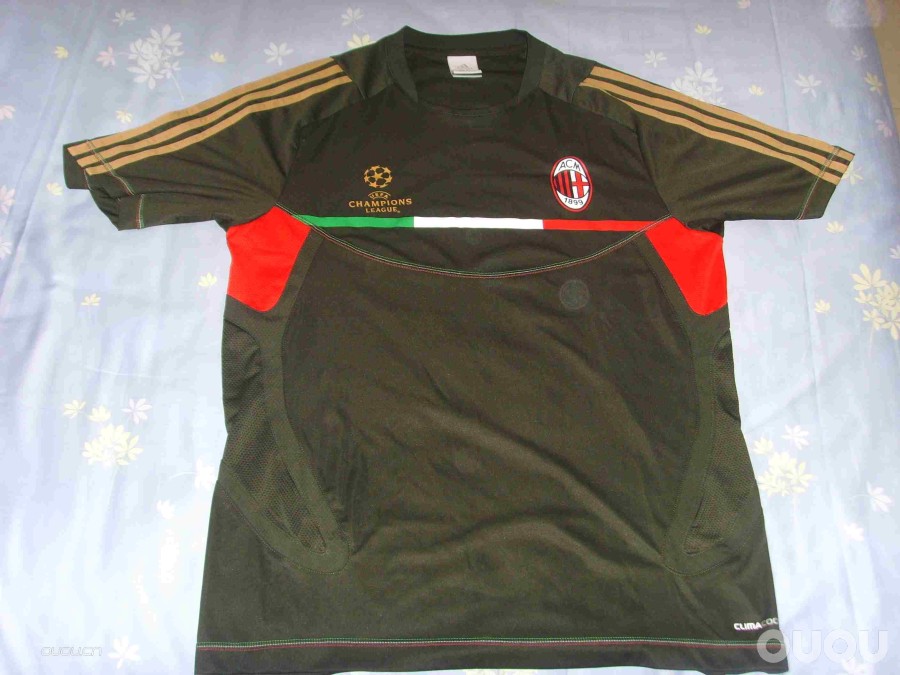 米兰11-12赛季欧冠训练套装