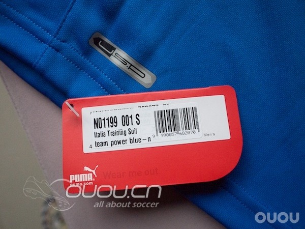 Puma 08欧锦赛意大利训练收腿套装和Adidas AC米兰12-13训练收腿套装。还有米兰夏季训练、里昂Techfit