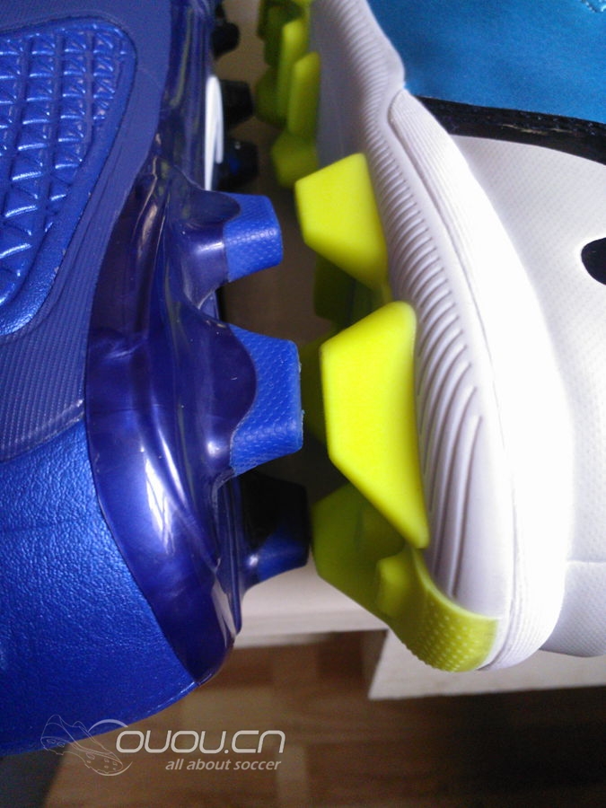 简评一下刚到手的猎鹰11中端Absolado TRX HG阿凡达配色,兼对比T级CTR360ii