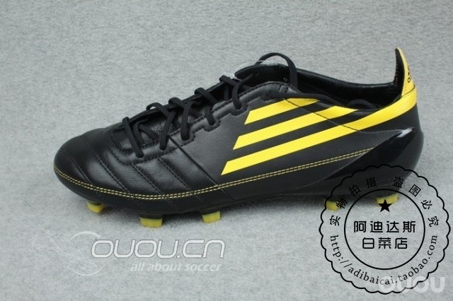 大白菜到手,皮版adizero I (渣像素,防眼瞎慎入)