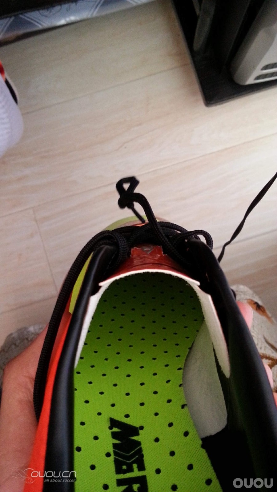 刺客9顶级AG日落黄上手评测 有其他想问回复。。。。。。。。。。