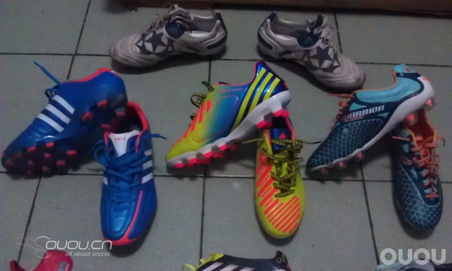 漂洋过海的茵宝到了,发下实战鞋子,都是顶级