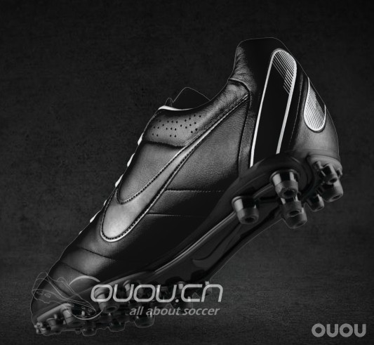 刚从NIKEiD上定制了双传奇4AG