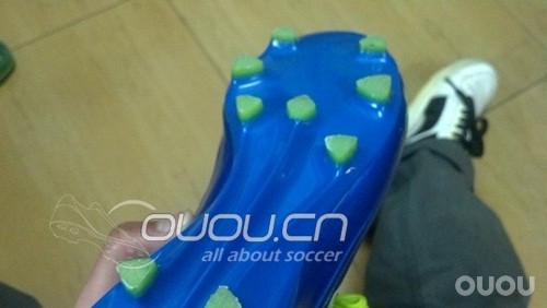 终于把钉磨好了