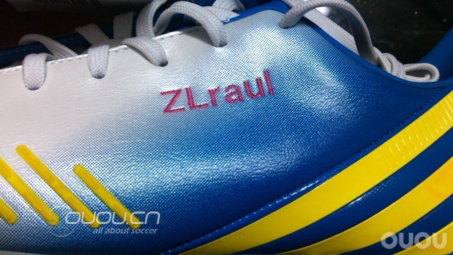 你敢想象吗?猎鹰12骚粉海军蓝鸳鸯鞋,~~骚到家!