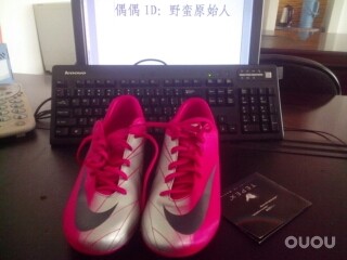 心凉了,当看到知识普及帖之后,立刻觉得不喜欢这双鞋了…