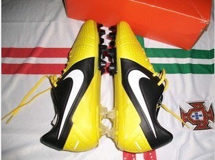 Nike CTR360 Maestri III