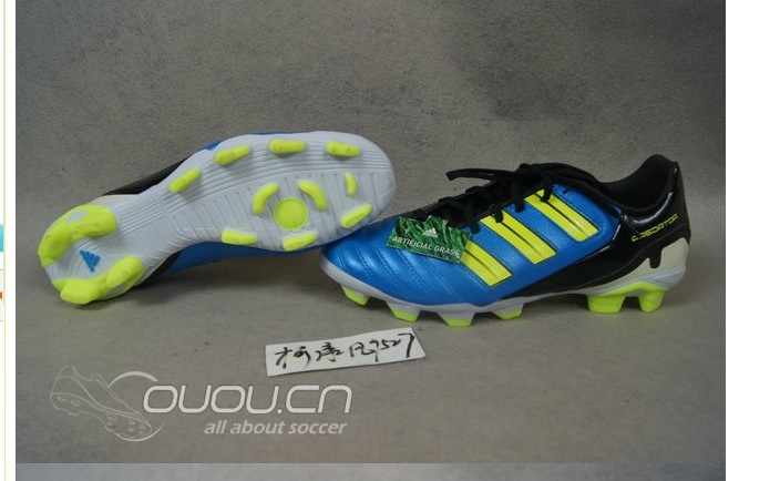 大哥们,小弟我又来麻烦你们了,求鉴定猎鹰11真假