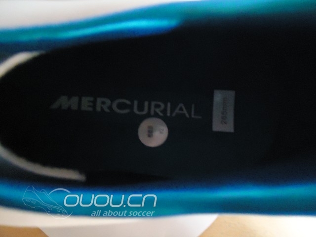 大神们 帮我鉴别一下我新入手的刺客8低端正不正啊