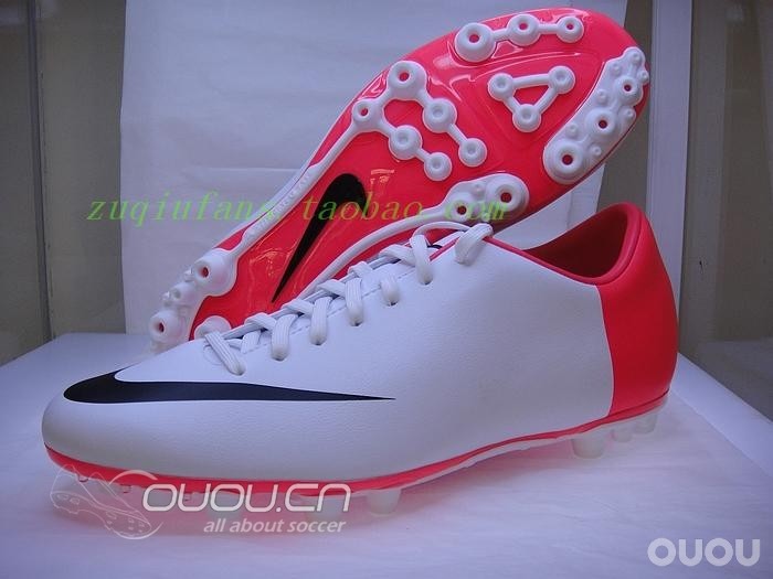 【求搭伙配43码鸳鸯色刺客8】今年的新目标是配一双鸳鸯色刺客