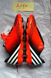 乐天拼单,猎鹰12红黑色 顶级HG入手