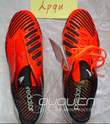 乐天拼单,猎鹰12红黑色 顶级HG入手