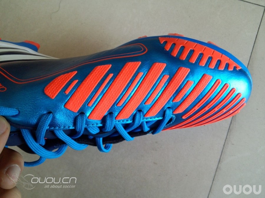 Adidas 猎鹰12 次顶级HG(第一次发)