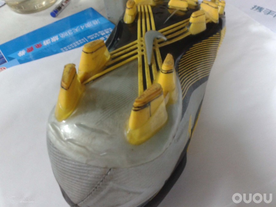 Laser IV FG 磨钉,昨天师傅四分钟一双搞定的,你怎么看