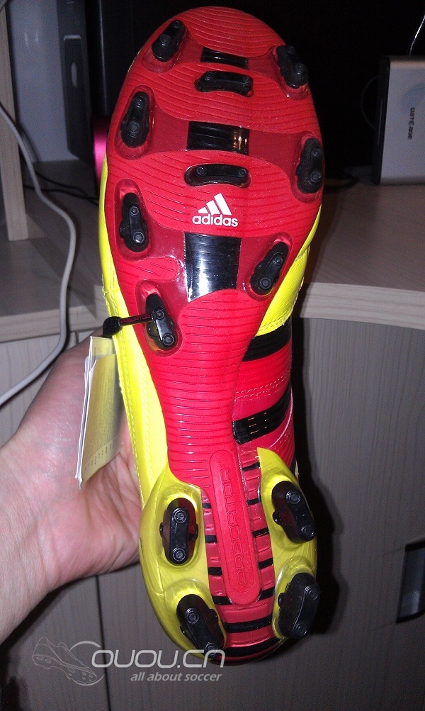 猎十终于到手,明天天然草皮实战……