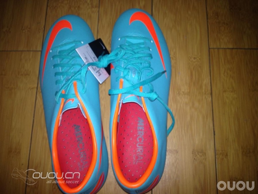 刚收的MV8 顶级HG-V 湖蓝色