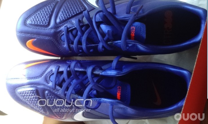 新入的两双耐克