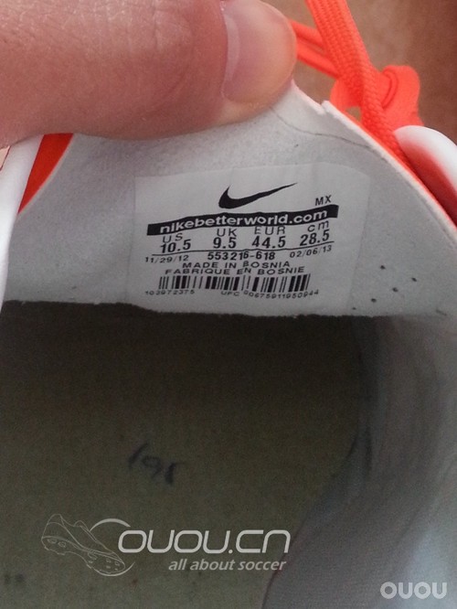 青春少年是样样红——传奇最新樱桃红配色顶级AG VS HG-E