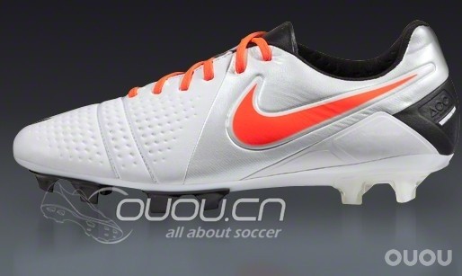 这鞋子,,简直是清新派的,我喜欢