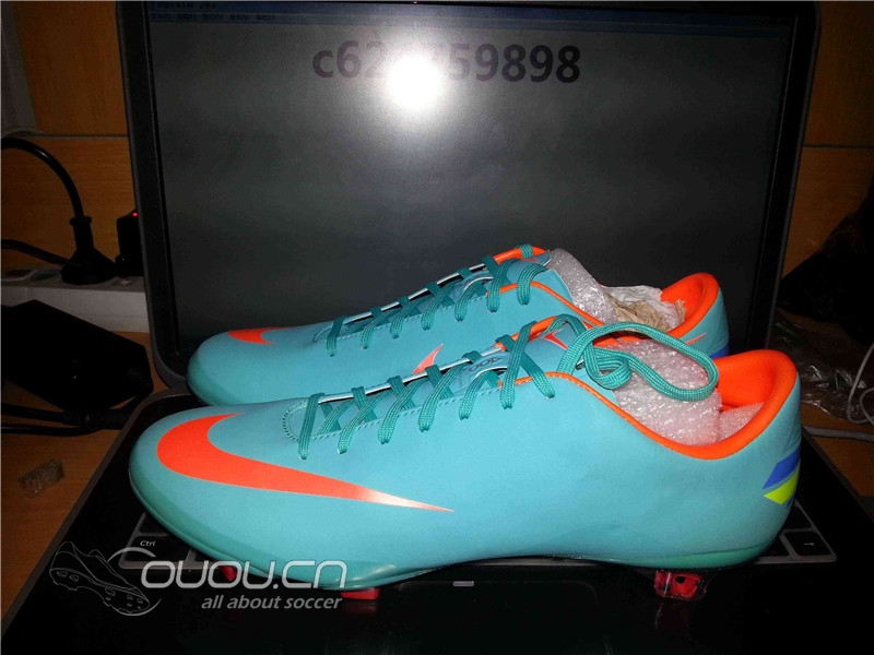 学生党收到刺客湖蓝,,,,很激动,标题要长,,,这个不知道是谁说的