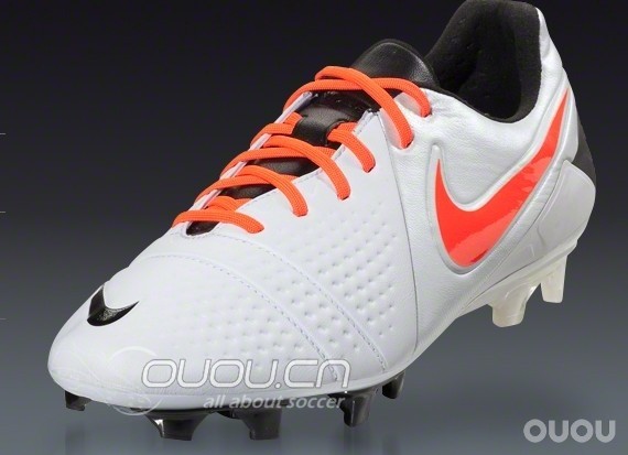 这鞋子,,简直是清新派的,我喜欢