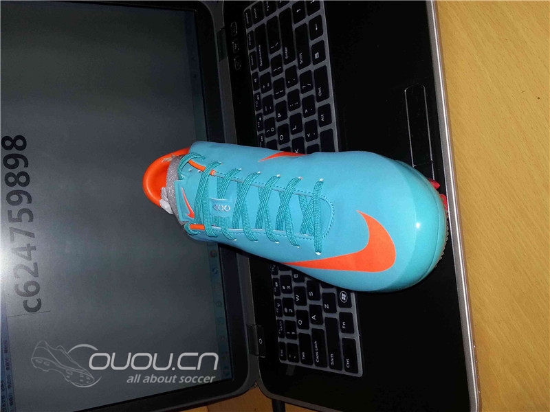 学生党收到刺客湖蓝,,,,很激动,标题要长,,,这个不知道是谁说的