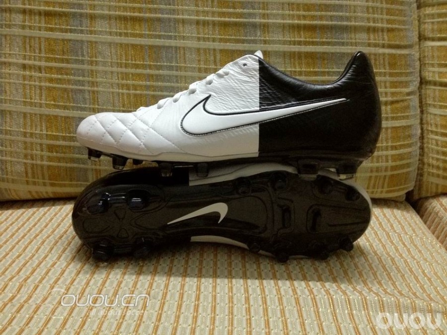 与众不同的传奇4欧洲杯配色碳底