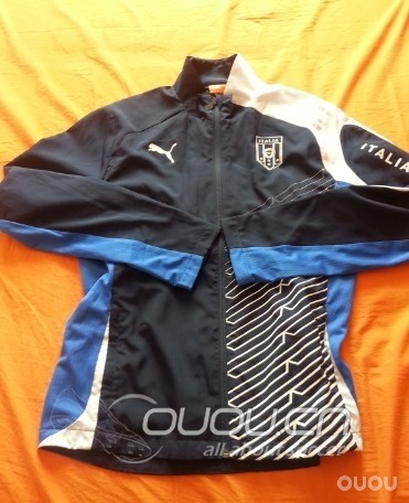 日本东京带来的意大利训练服