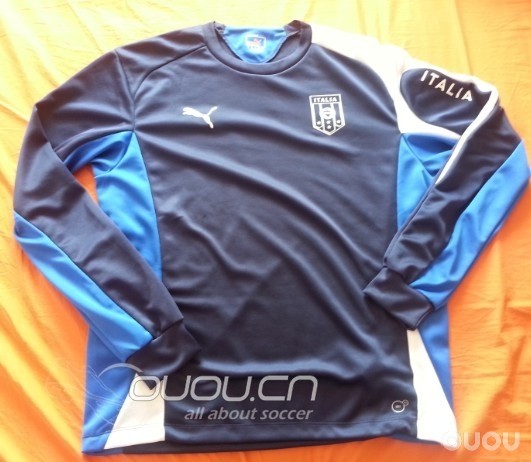 日本东京带来的意大利训练服
