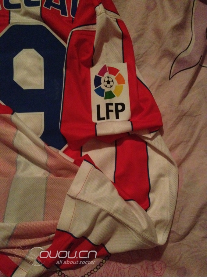 发点很多人都有的球衣,混个脸熟