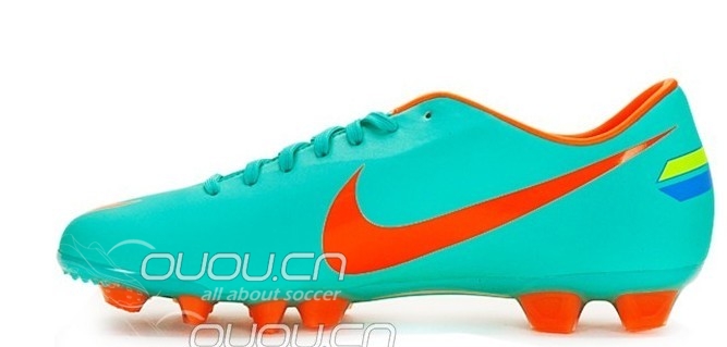 【求搭伙配43码鸳鸯色刺客8】今年的新目标是配一双鸳鸯色刺客