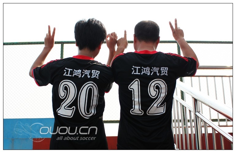 今年联赛开幕在即,发个上赛季用图片组合的故事供大家开心一下~