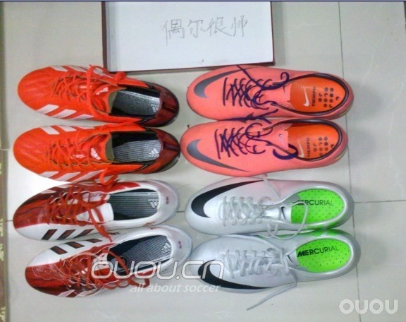 庆祝拜仁夺冠,分享下我的战靴