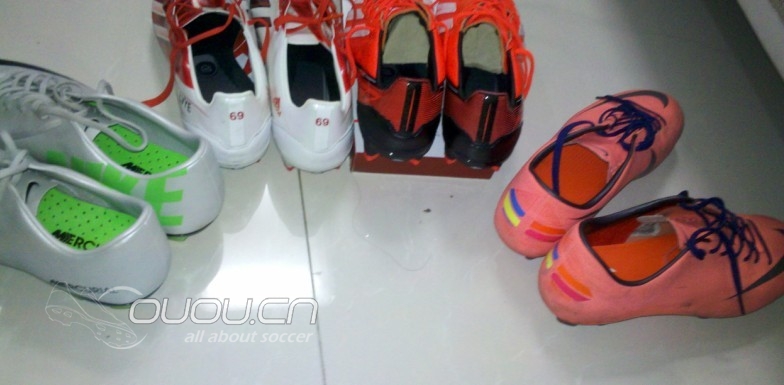 庆祝拜仁夺冠,分享下我的战靴