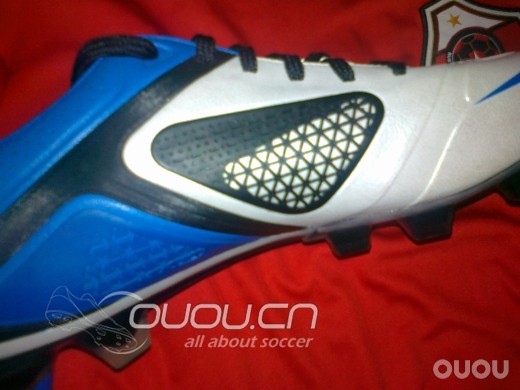 鞋标一串9,CTR360 Maestri II 顶级FG