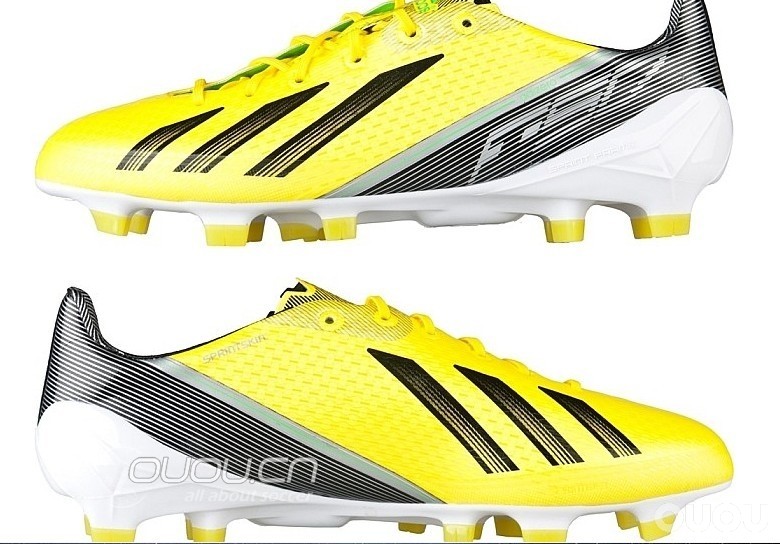 小猪脚上又穿了新配色的F50?!