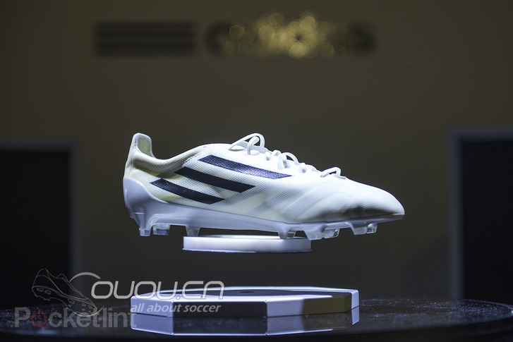 阿迪达斯2015年将推出adiZero F50 99 克足球靴