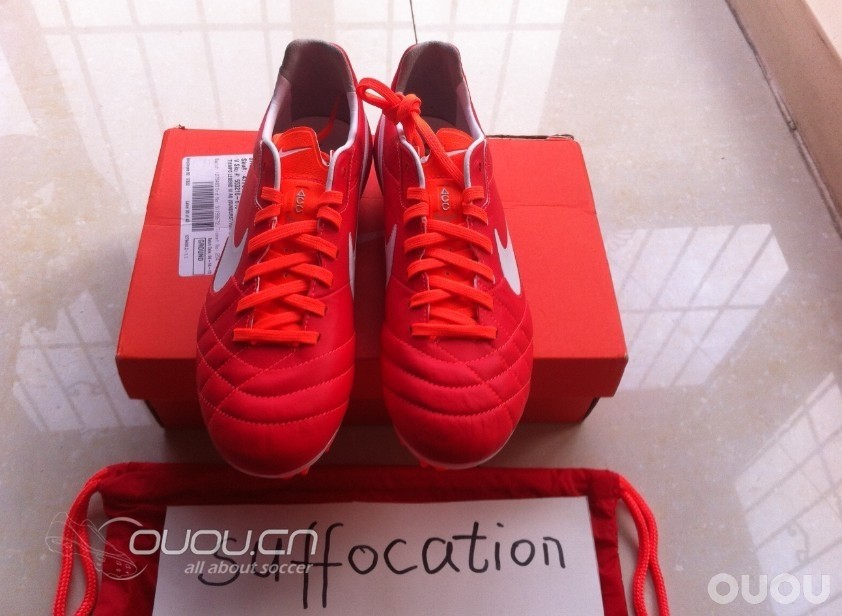 帮朋友入手骚红传奇4 AG ACC!小码 39!意产!