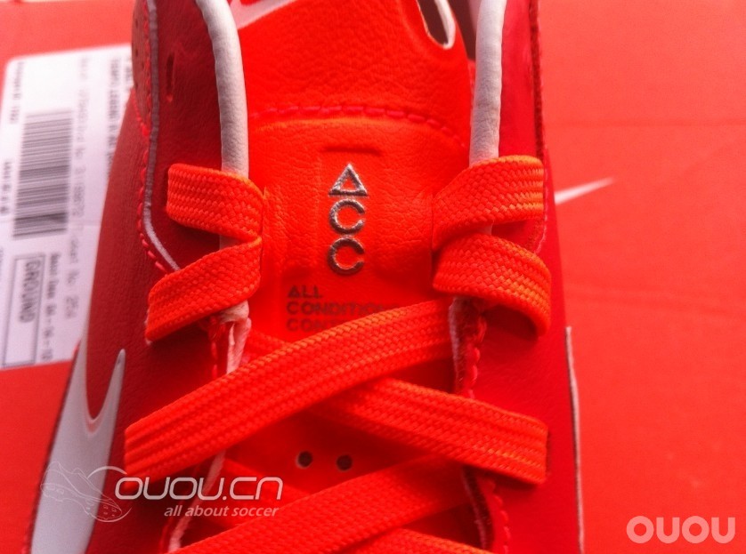 帮朋友入手骚红传奇4 AG ACC!小码 39!意产!