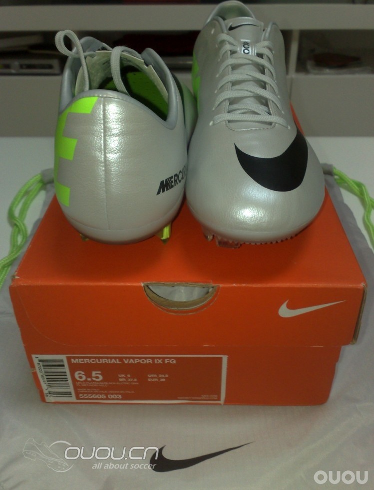 再入骚鞋:意产vapor IX FG!