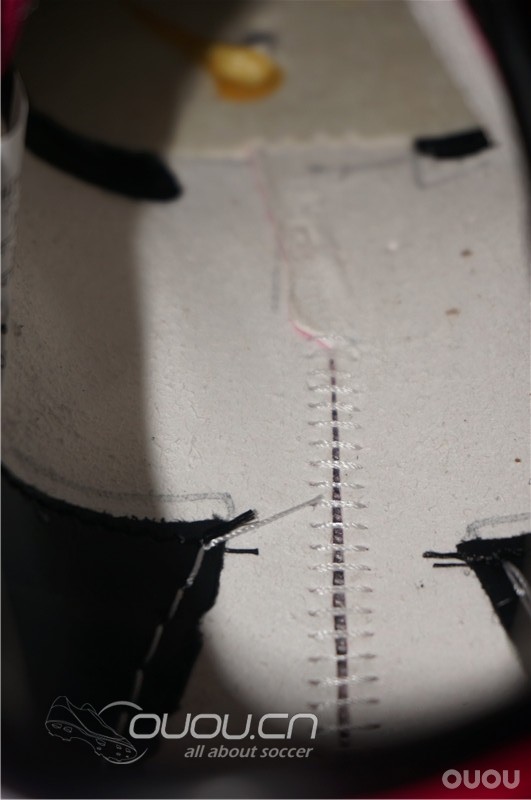 【NIKE ID】Mercurial Vapor IX 黑暗中那一抹灯红酒绿,自定义配色到底值不值