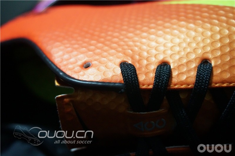 【NIKE ID】Mercurial Vapor IX 黑暗中那一抹灯红酒绿,自定义配色到底值不值