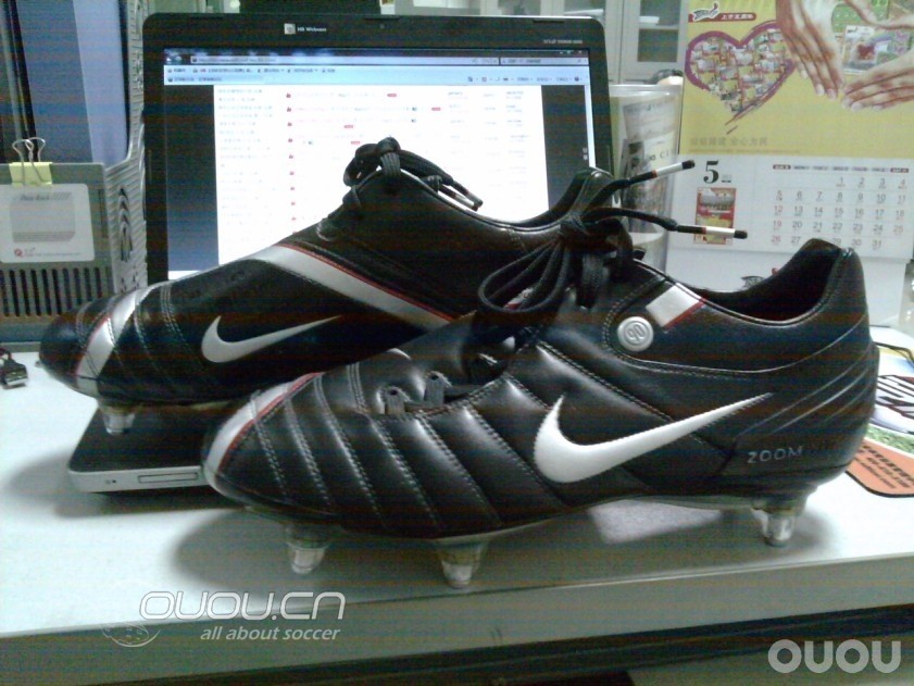 Nike Total 90 4 Supremacy 黑银红