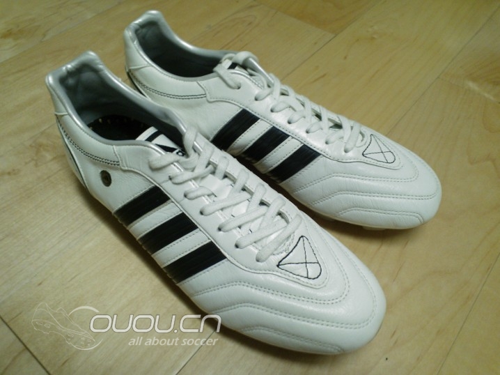 飄一白黑配色<日版>+<国际版>黃金碼,夫複何求!