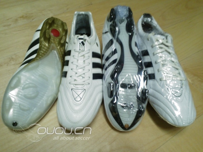 飄一白黑配色<日版>+<国际版>黃金碼,夫複何求!