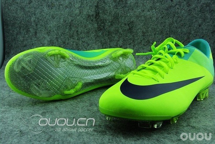 好久不逛街,今天看见的发上来跟大家分享一下!