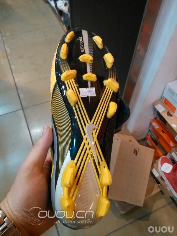 好久不逛街,今天看见的发上来跟大家分享一下!