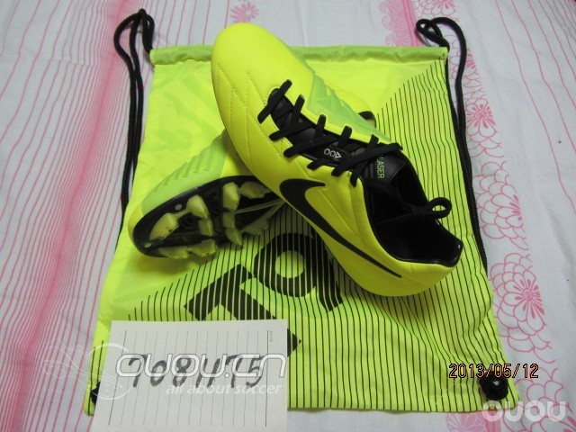 NIKE T90 LASER IV HG-B 求穿过此款鞋的人指点一些弊端!!!